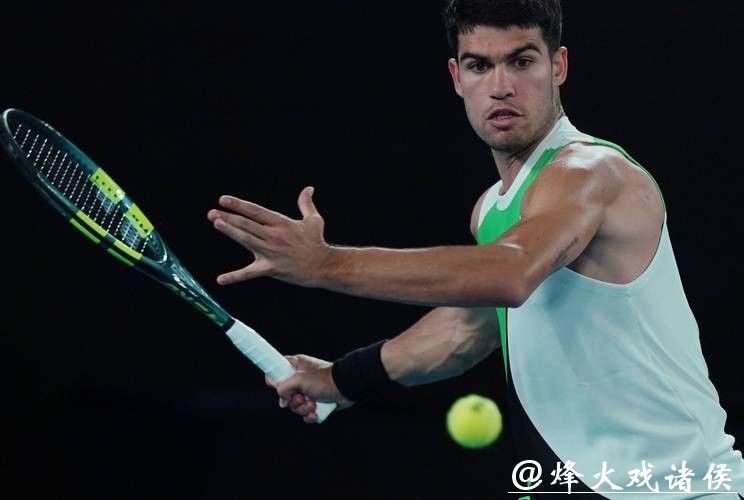 赢沃尔顿迎开门红 阿尔卡拉斯晋级澳网男单第二轮