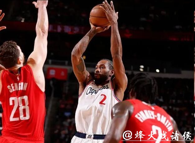 莱昂纳德苦苦支撑快船仅两人得分上双!火箭队记:最棒的防守之一 莱昂纳德苦苦支撑快船仅两人得分上双!火箭队记:最棒的防守之一