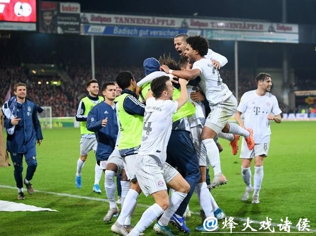 德甲-莱万头筹 格纳布里补时传射制胜 拜仁3-1胜 德甲-莱万头筹 格纳布里补时传射制胜 拜仁3-1胜