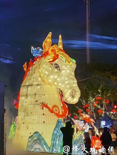 航天文化“落地”花灯，莘庄灯会设星河征途主题区